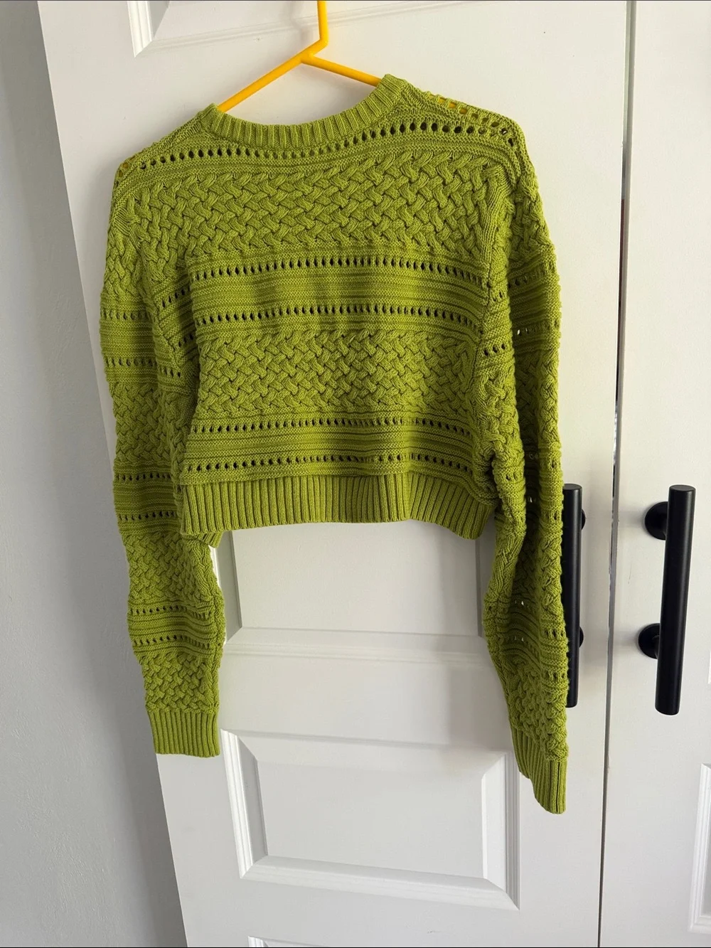 Anthro Self contrast Green Cropped Cable Knit Sweater small - Picture 3 of 3